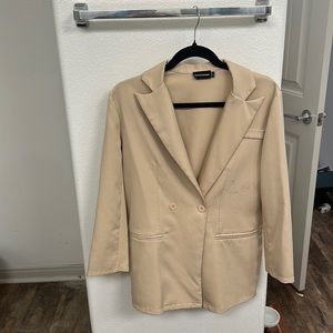 BEIGE BLAZER